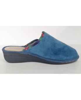 Pantofole invernali in pile donna Patrizia Azzi. Antiscivolo, tacco a blocco