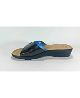 ciabatte fly flot in morbida pelle con fibbia regolabile plantare anatomico in pelle