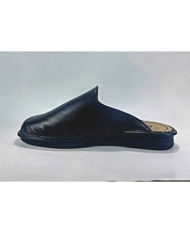 Pantofole da uomo colore nero. Senza chiusura