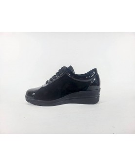 Valleverde allacciata donna camoscio nero